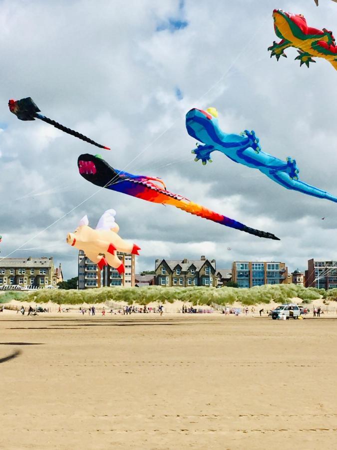 Beach Shore - Sea Views Lytham St Annes Εξωτερικό φωτογραφία